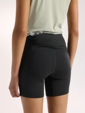 Essent High-Rise Utility Short 6″ til kvinder