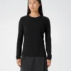 Frame T-shirt med rund hals og lange ærmer til kvinder