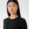 Frame T-shirt med rund hals og lange ærmer til kvinder