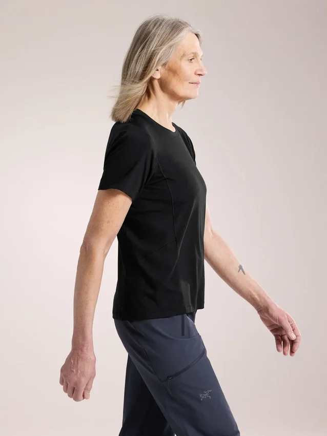 Lana merinould-T-shirt med korte ærmer til kvinder