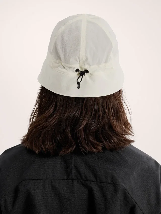 Sinsola-buckethat med kort skygge